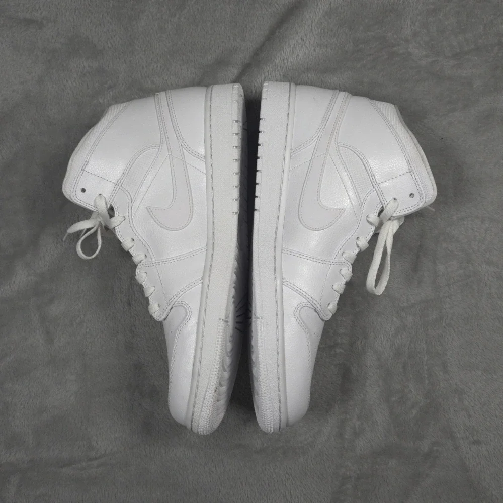 Jordan Air Jordan 1 Mid Mens 14 White 554724 120 Nike With Box New